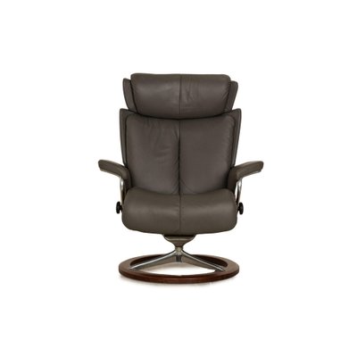 Leather Model Magic Armchair & Stool from Stressless, Set of 2-RQW-1799639