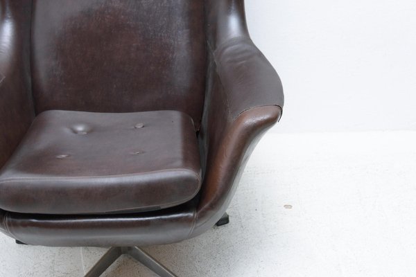 Leather Swivel Armchairs from UP Zavody, 1970s, Set of 2-HXT-1110653