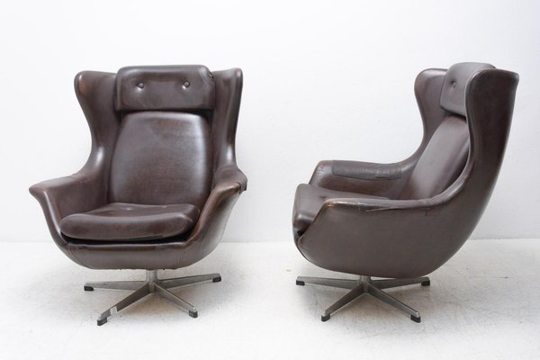 Leather Swivel Armchairs from UP Zavody, 1970s, Set of 2-HXT-1110653