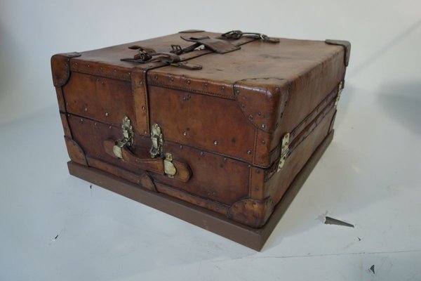 Leather Trunk, 1920s-EMZ-769537