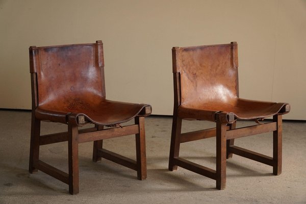 Leather & Walnut Model Riaza Hunting Lounge Chairs by Paco Muñoz, 1960, Set of 2-MXF-1369989