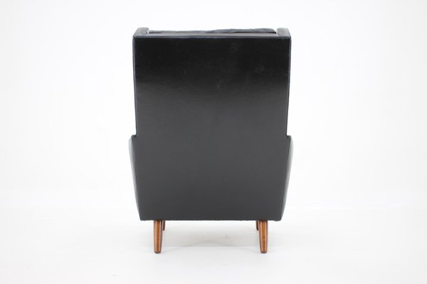 Leather Wingback Lounge Chair, 1970s-TZ-802197