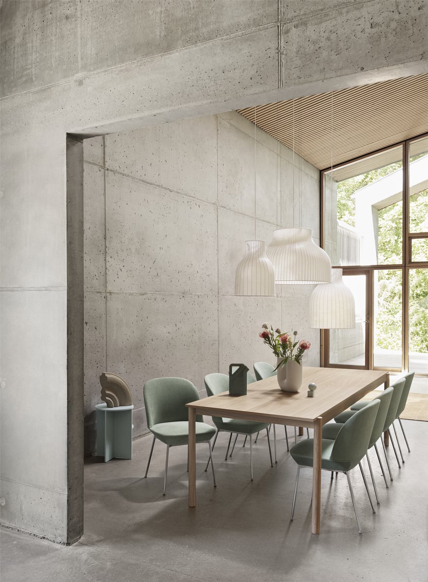 Linear Wood table 260 x 90 cm, oak