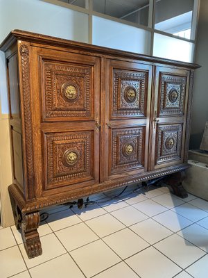 Lion Head Wooden Sideboard-TEP-1288652