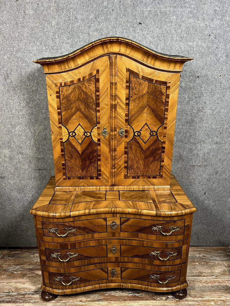 Louis XIV Baroque Curved Cabinet with Secrets in Precious Wood Marquetry, 1700s