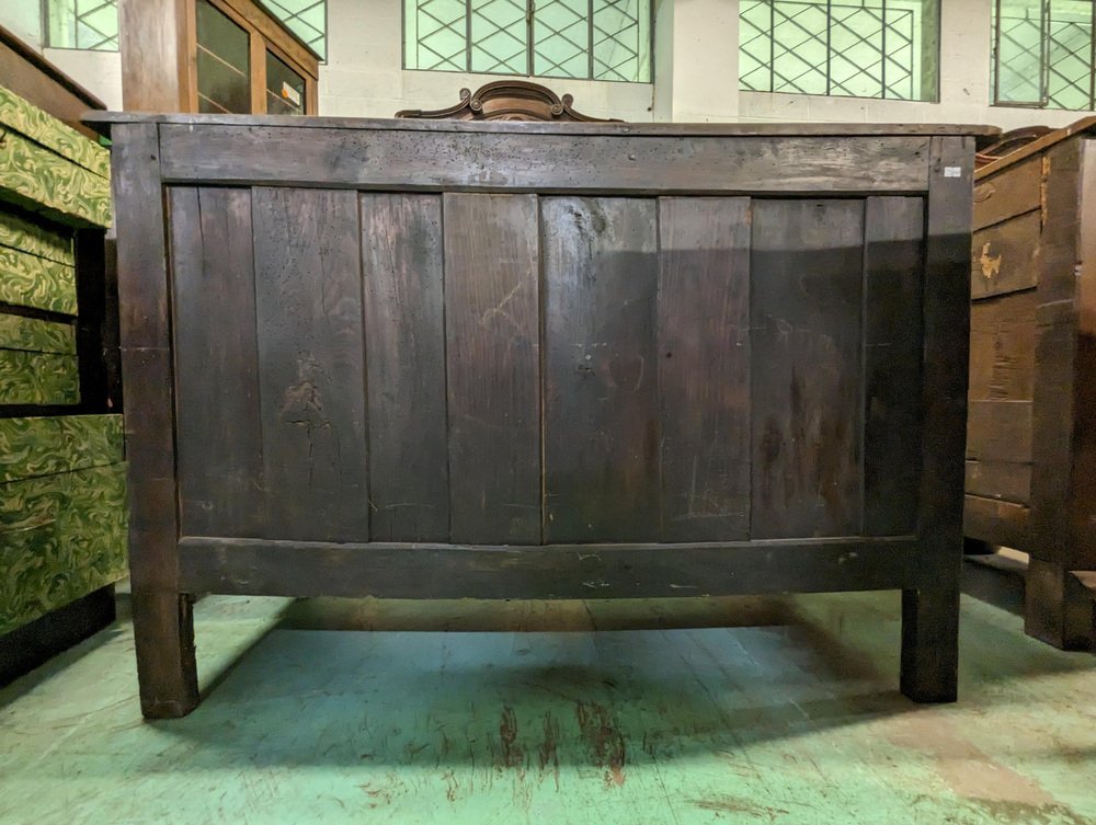 Louis XIV Chest of Drawers in Walnut