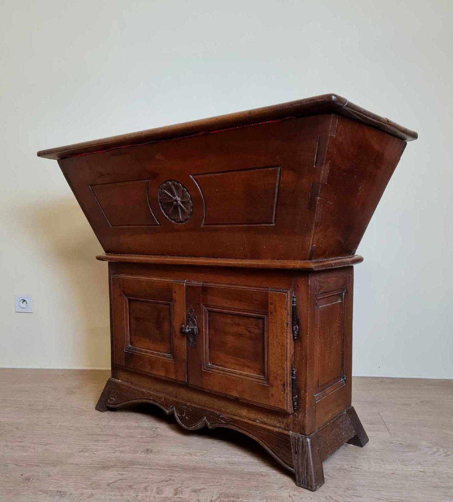 Louis XIV Kneading Buffet in Wood