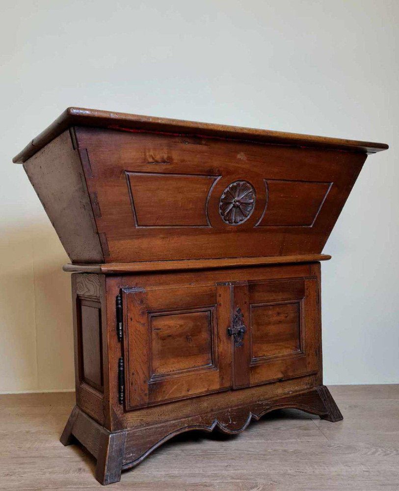 Louis XIV Kneading Buffet in Wood