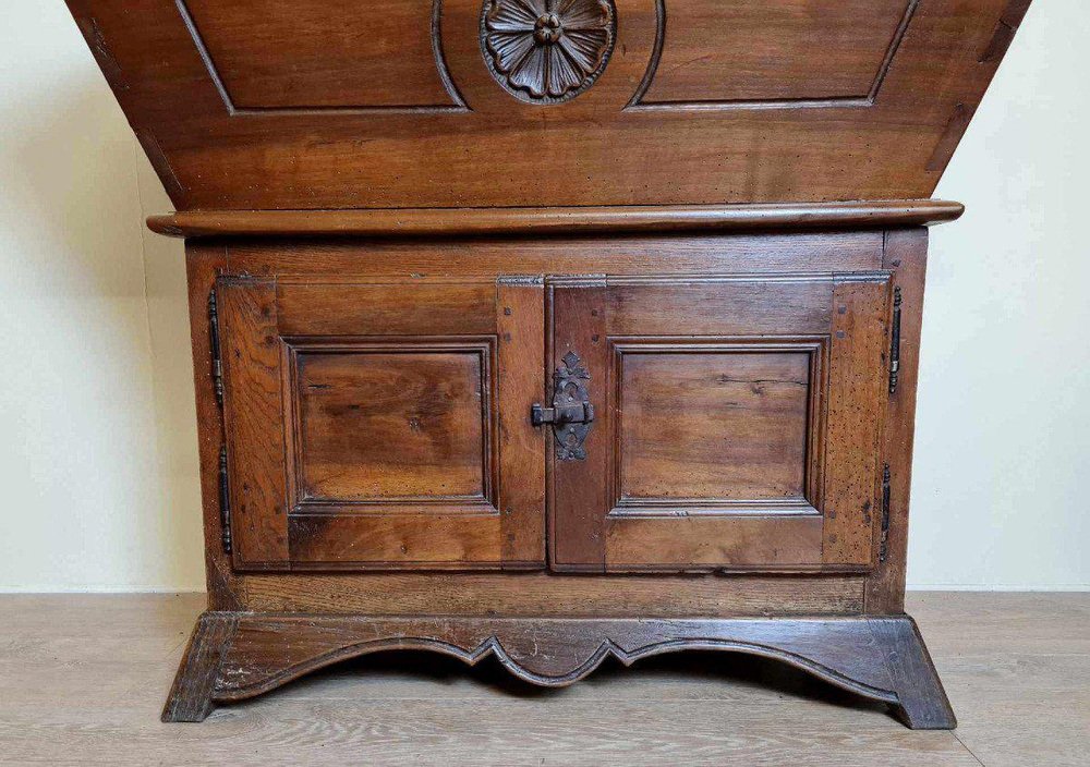 Louis XIV Kneading Buffet in Wood