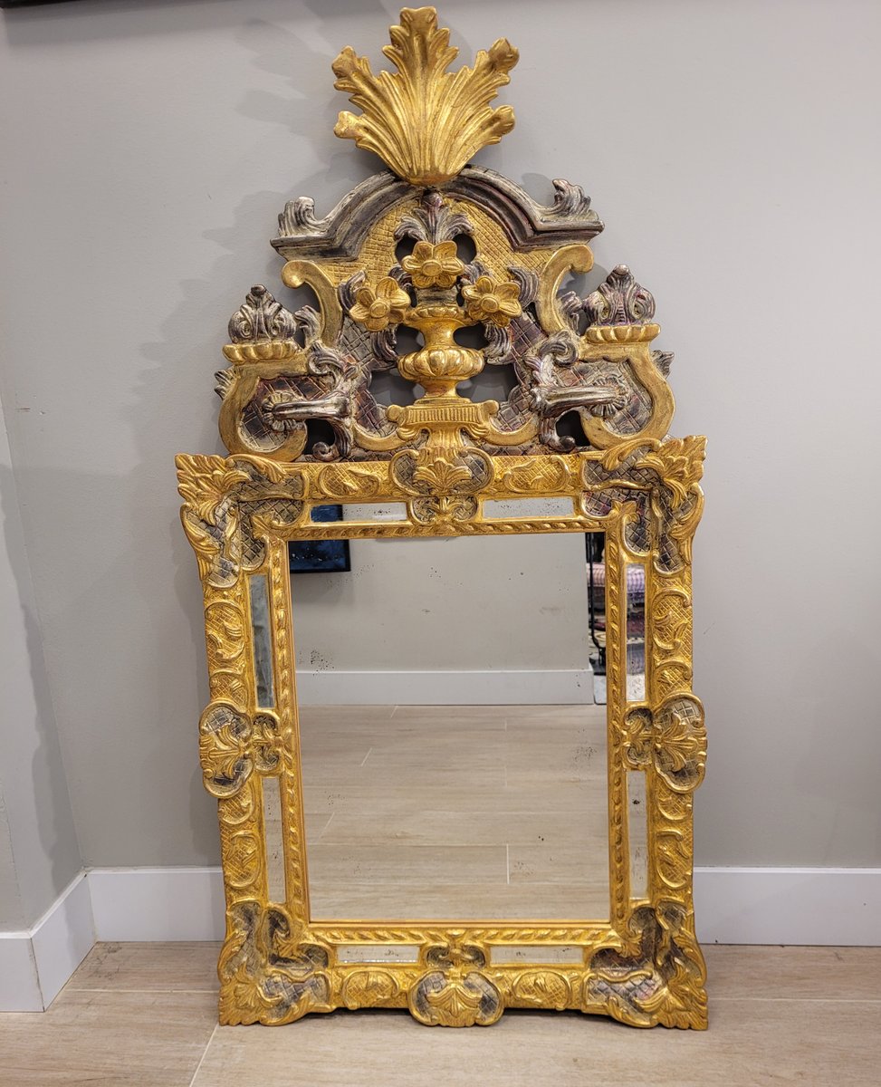 Louis XIV Mirror in Carved Gilt Wood, France