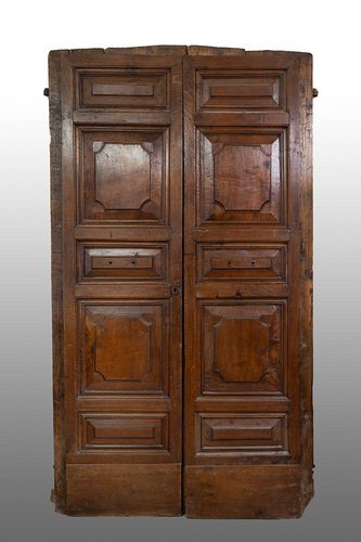 Louis XIV Neapolitan Wall Cabinet in Walnut, 1700s