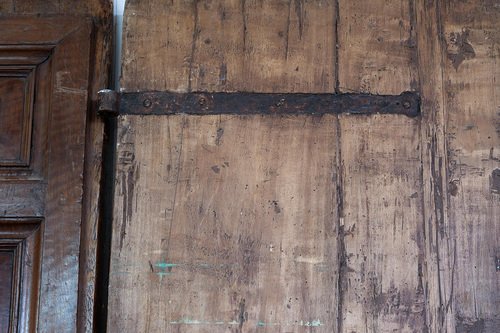 Louis XIV Neapolitan Wall Cabinet in Walnut, 1700s