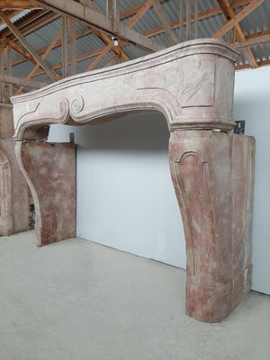 Louis XIV Pink Marble Fireplace, 1680-TDA-1376449