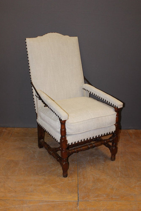 Louis XIV Rack Armchair in Walnut