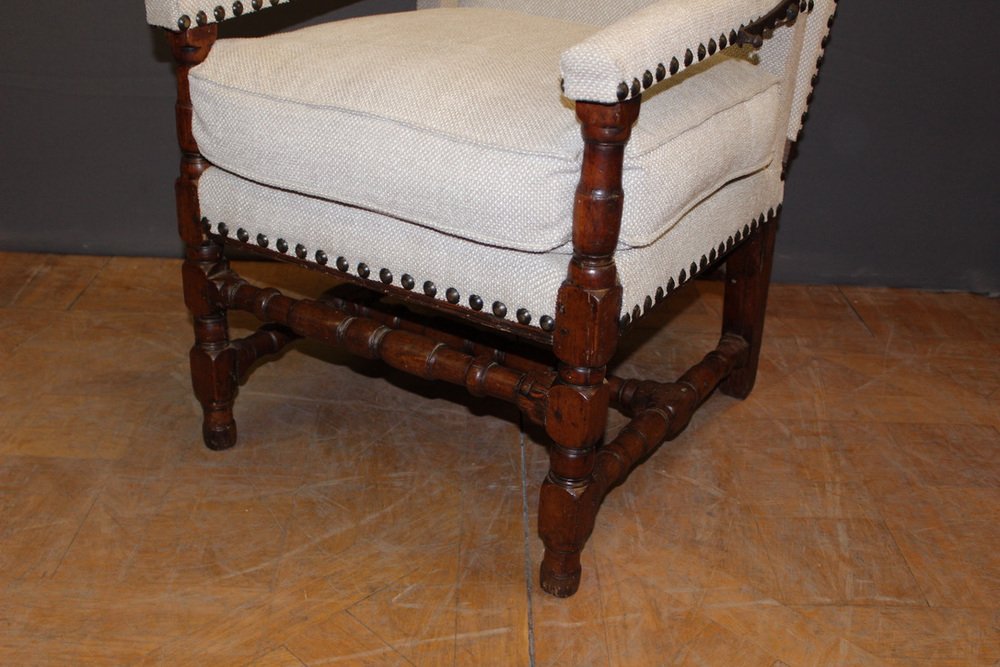 Louis XIV Rack Armchair in Walnut