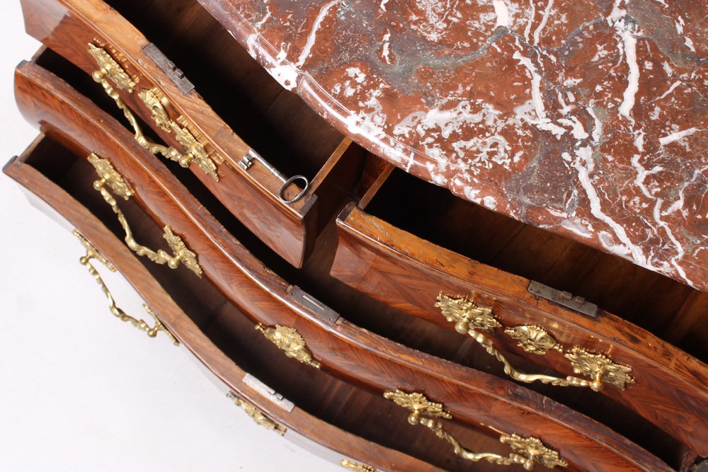 Louis XV Chest of Drawers, France, 1730s