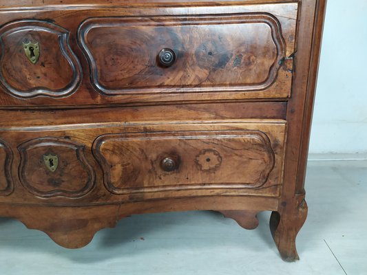 Louis XV Curved Walnut Chest of Drawers-EAD-1747186