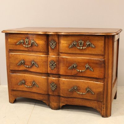 Louis XV Walnut Chest of Drawers, 18th Century-UMS-944927