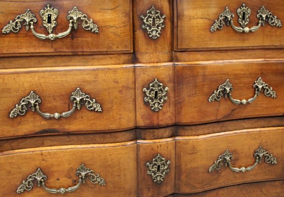 Louis XV Walnut Chest of Drawers, 18th Century-UMS-944927