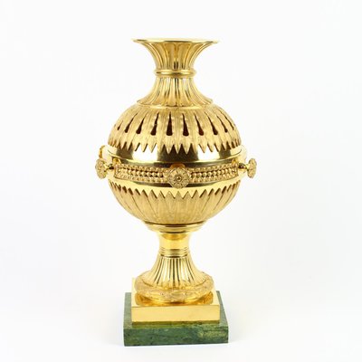 Louis XVI Brûle Perfume Holder-KMT-1396572