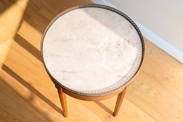 Louis XVI French Bouillotte Round Side Table in Mahogany Wood, Marble Top & Brass Edge, 1920s-BJS-2026984