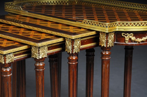 Louis XVI Nesting Tables in Marquetry Veneer, Set of 4-FLW-1402059