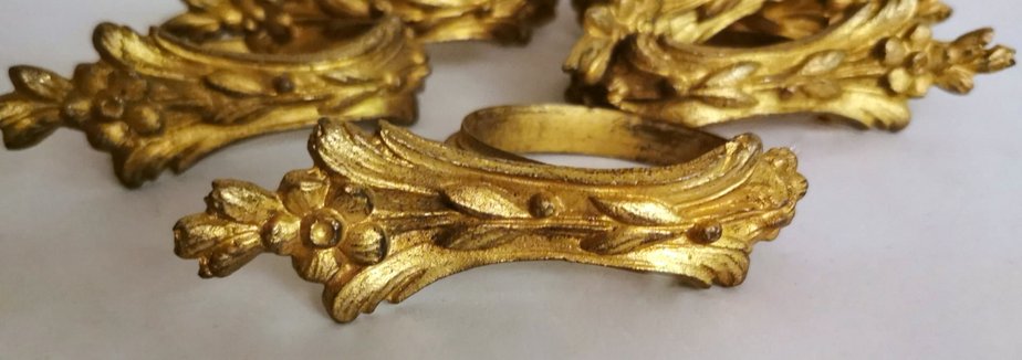 Louis XVI Style French Gilt and Chiseled Bronze Curtain Rings, Set of 11-QRS-1143795