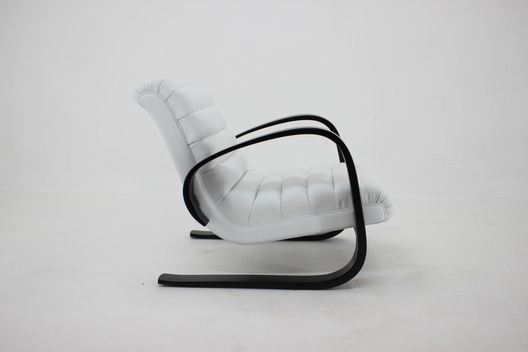 Lounge Chair in White Leather by Miroslav Navratil, 1930s