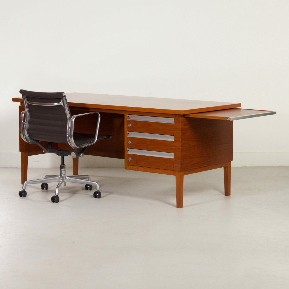 Mahogany Executive Desk, 1970s