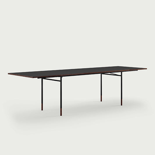 House of Finn Juhl NYHAVN DINING TABLE