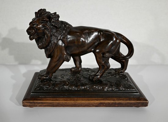 Majestic Lion Sculpture by Edouard Delabrierre, 1900s-RVK-1348269