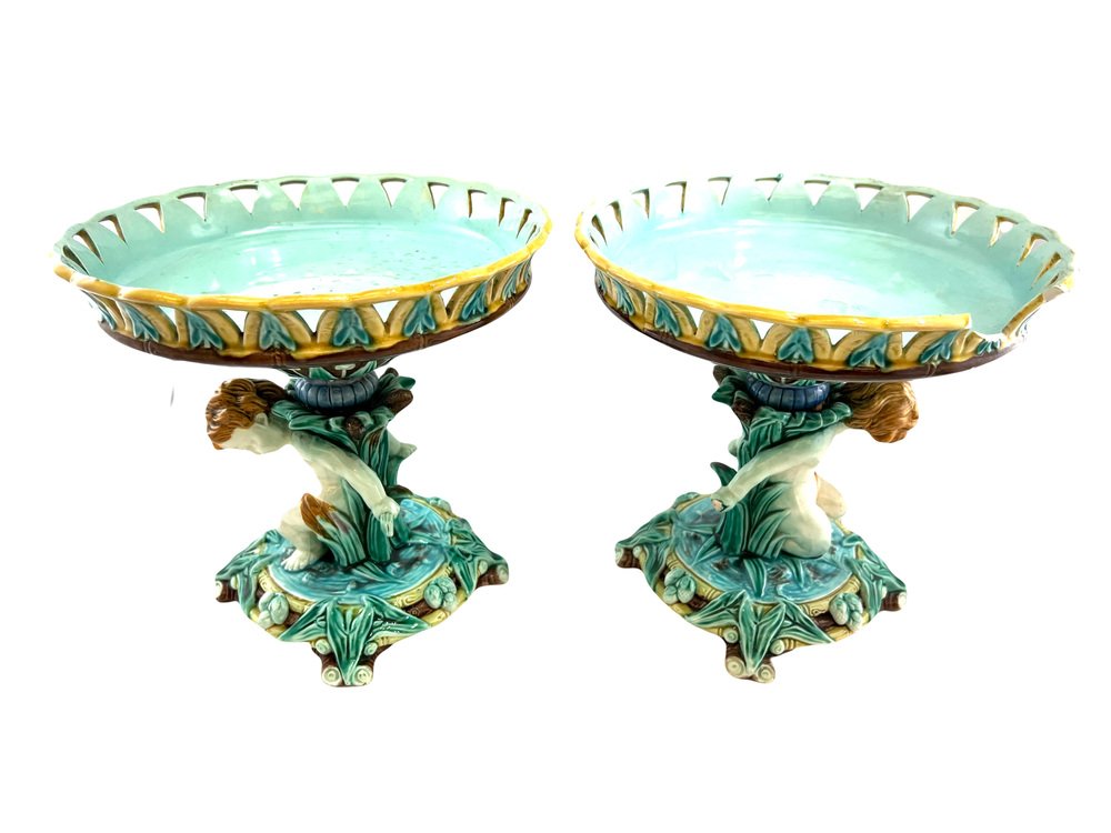 Majolica Wedgwood Decor of Putti, Set of 2