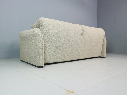 Maralunga 2-Seater Sofa by Vico Magistretti for Cassina, 1970-DT-2026209