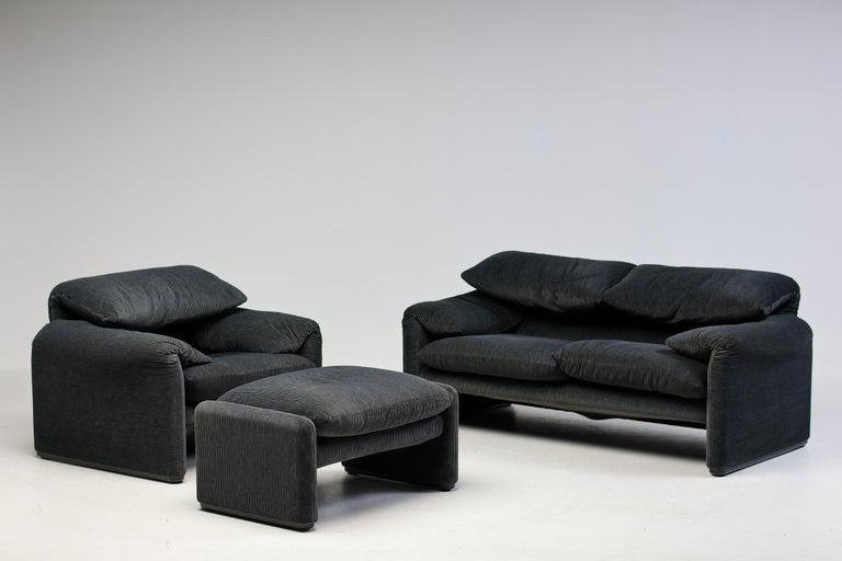 Maralunga 675 Sofa, Armchair and Ottoman by Vico Magistretti for Cassina, 1990s, Set of 3