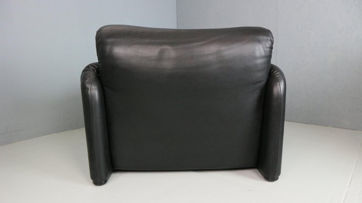 Maralunga Black Leather Lounge Chair by Vico Magistretti for Cassina, 1980s-DT-2026226