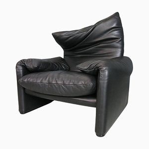 Maralunga Black Leather Lounge Chair by Vico Magistretti for Cassina, 1980s-DT-2026226