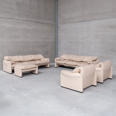 Maralunga Sofas and Armchairs by Vico Magisretti for Cassina, 1990s, Set of 5-JRP-1445130