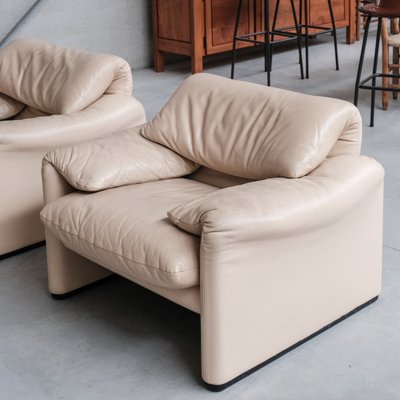 Maralunga Sofas and Armchairs by Vico Magisretti for Cassina, 1990s, Set of 5-JRP-1445130