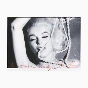 Marilyn Monroe The last sitting Pearls 1 by Bert Stern . 2011-ICD-696791