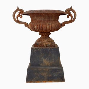 Medici Vase in Cast Iron-NYF-2019127