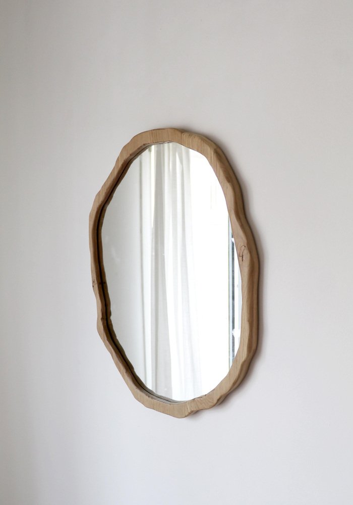 Medium Light Varnish Ondulation Mirror by Alice Lahana Studio