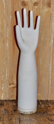 Medium Porcelain Glove Holder, 1970s-ROJ-862301