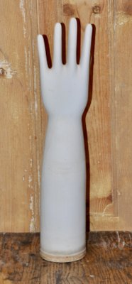 Medium Porcelain Glove Holder, 1970s-ROJ-862301