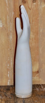 Medium Porcelain Glove Holder, 1970s-ROJ-862301