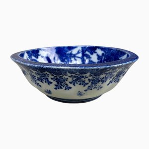 Meiji Porcelain Arita Tea Ceremony Bowl, Japan, 1890s-DWL-1787493