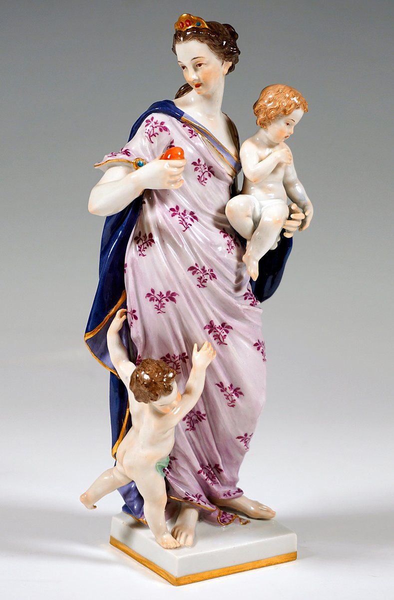 Meissen Group Allegory The Love attributed to J.J. Kaendler, Germany, 1900s