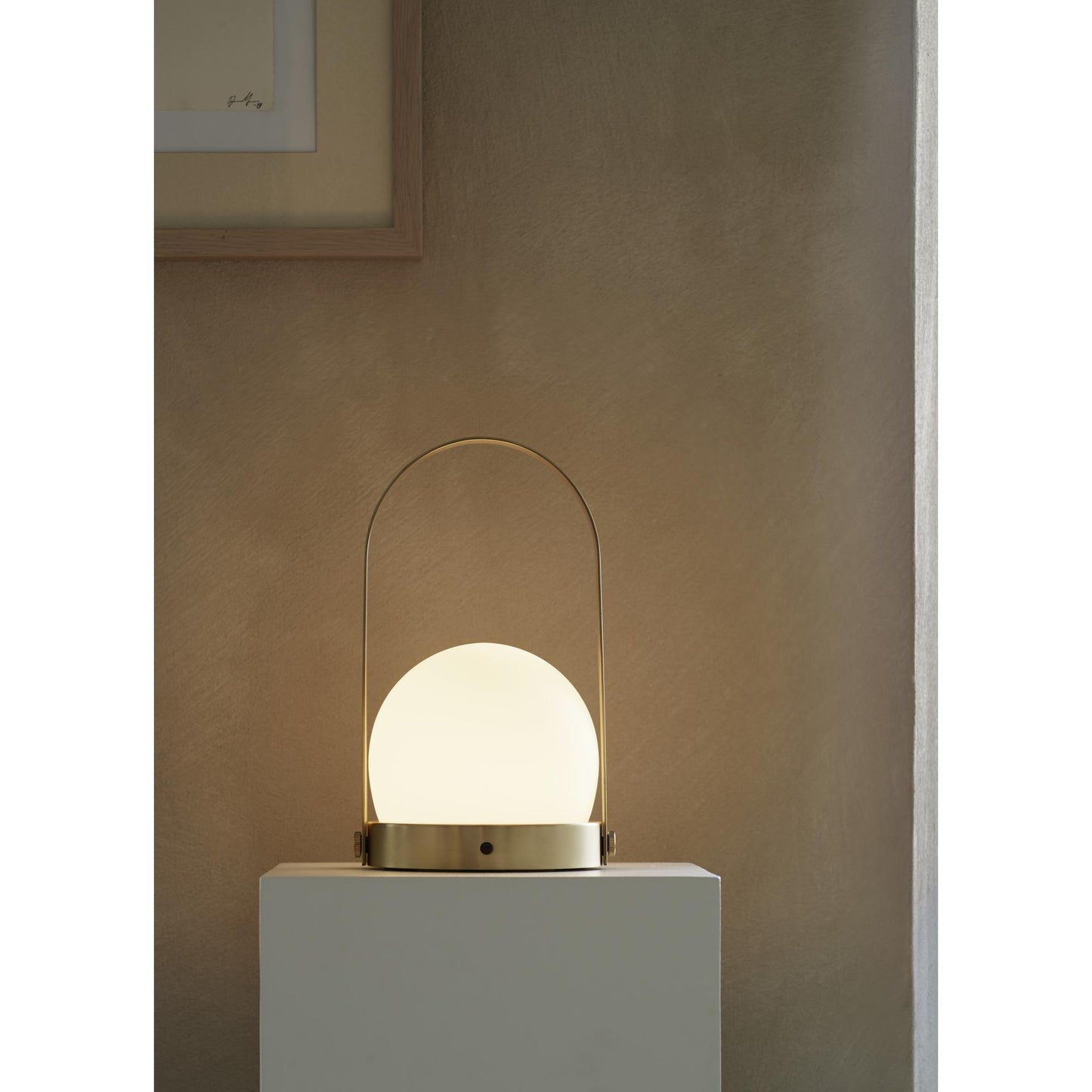 Audo Carrie Table Lamp Portable White