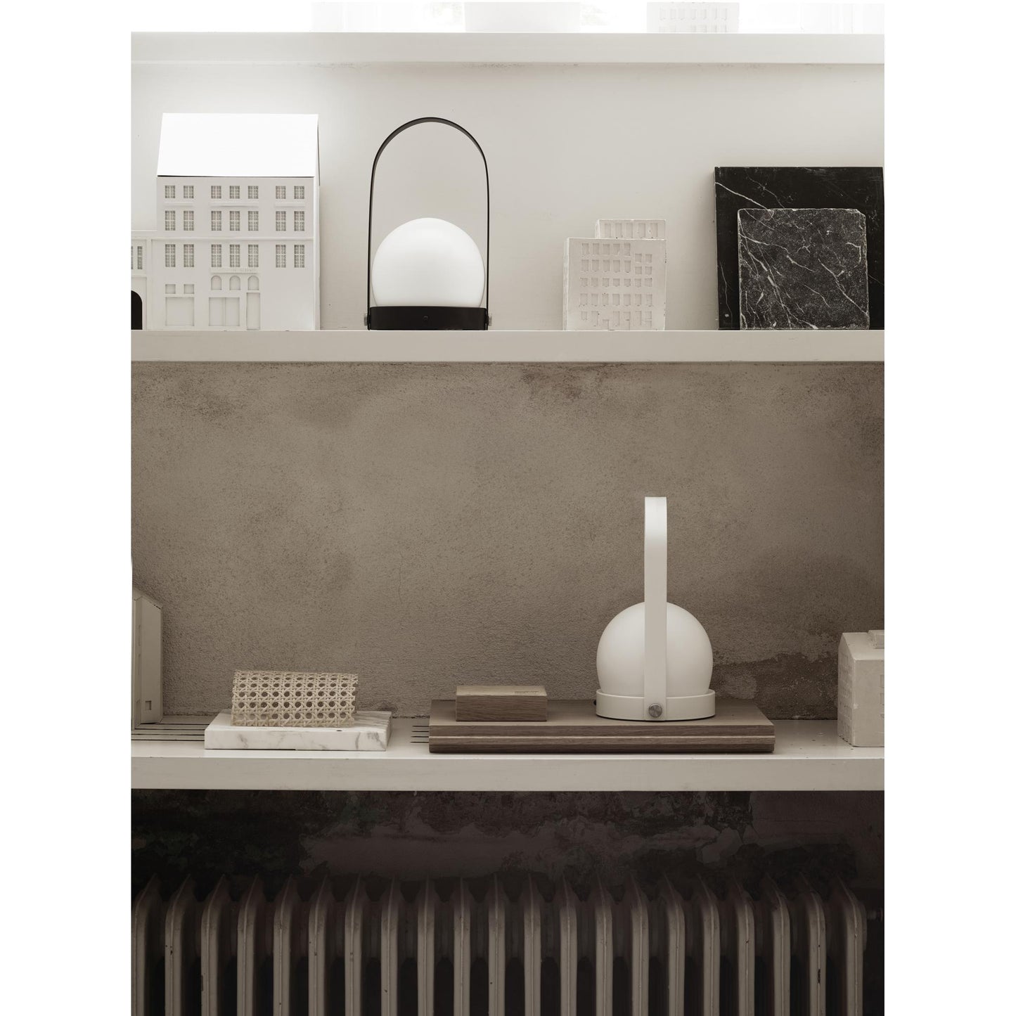 Audo Carrie Table Lamp Portable White