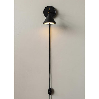 Audo Cast Sconce Wall Lamp M. Diffuser Black