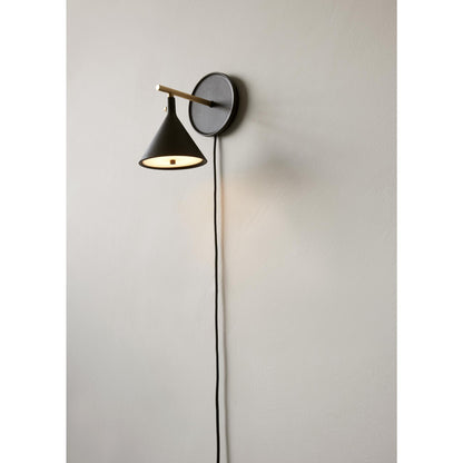 Audo Cast Sconce Wall Lamp M. Diffuser Black